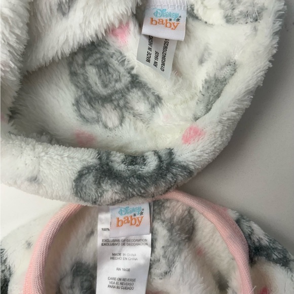 Minnie Mouse Fleece Footed Onesie with Hat - Picture 4 of 5